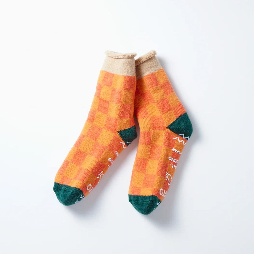 Pile Room Socks, Checkerboard - Beige / Dark Green