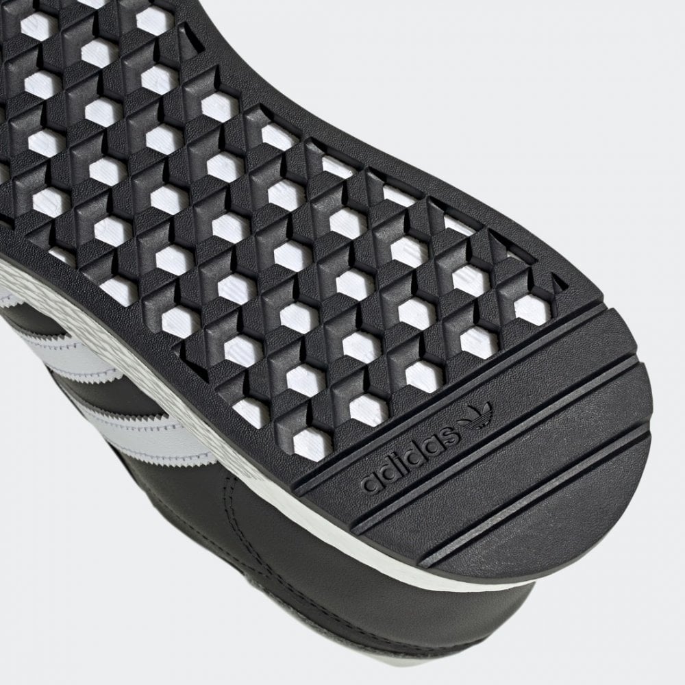 Marathon Tech - Core Black / Cloud White / Grey