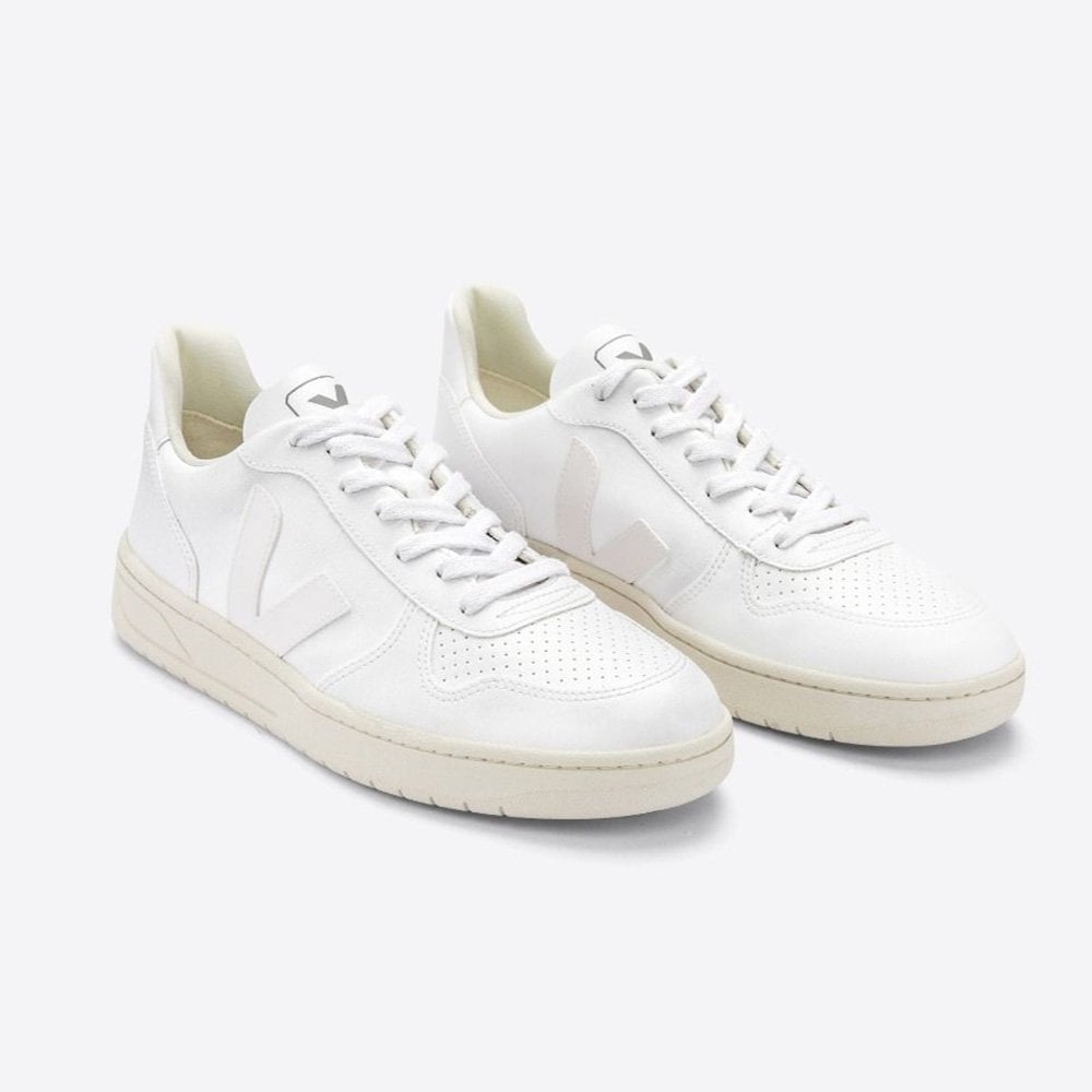 W' V-10 CWL - White