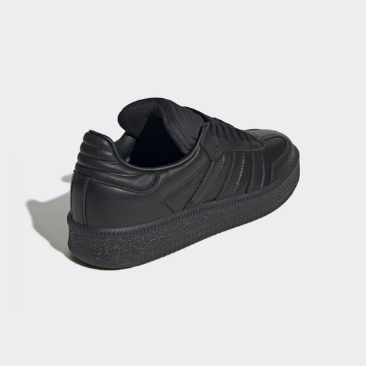 Samba XLG - Core Black