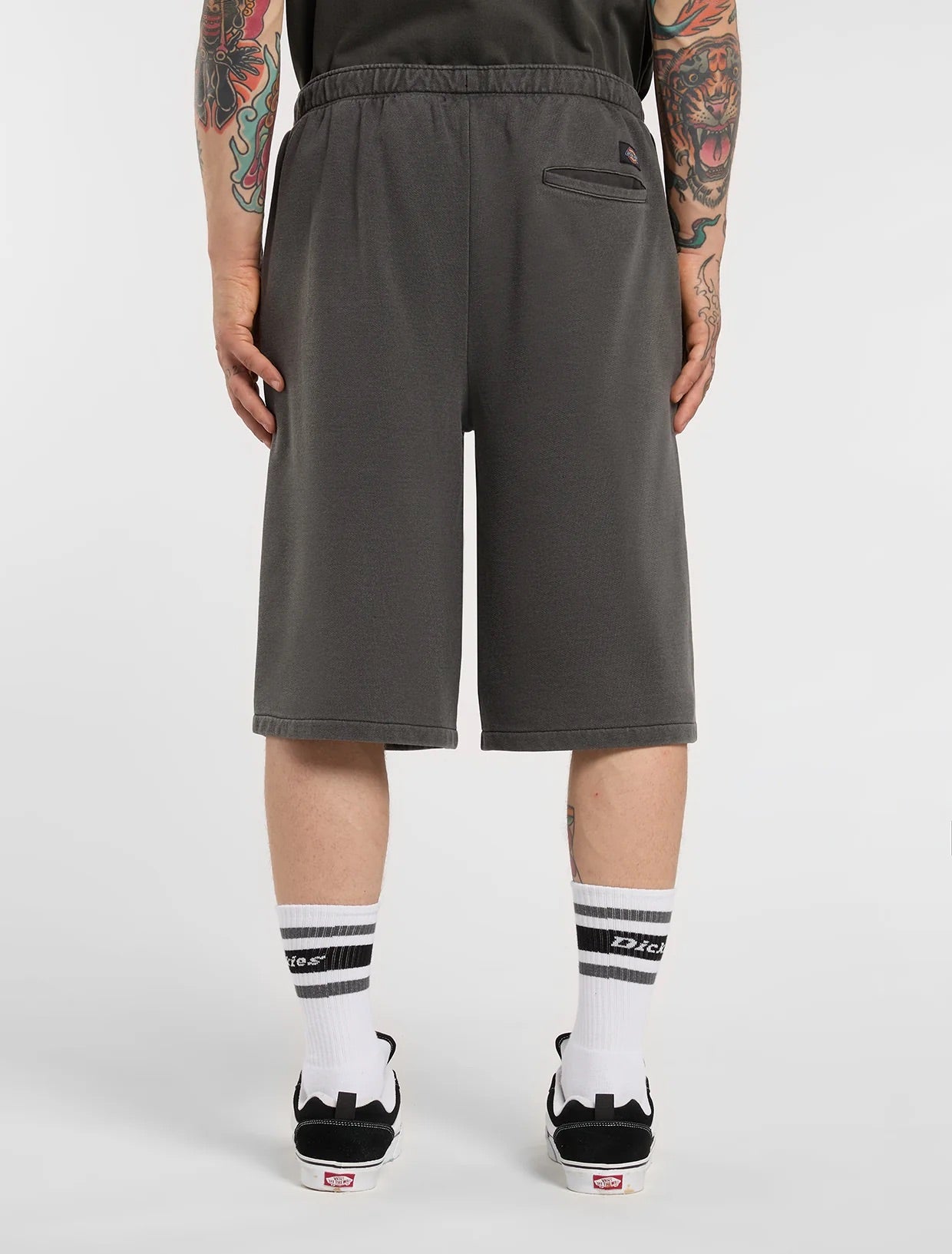 Streetsboro 13" Sweat Short - Black